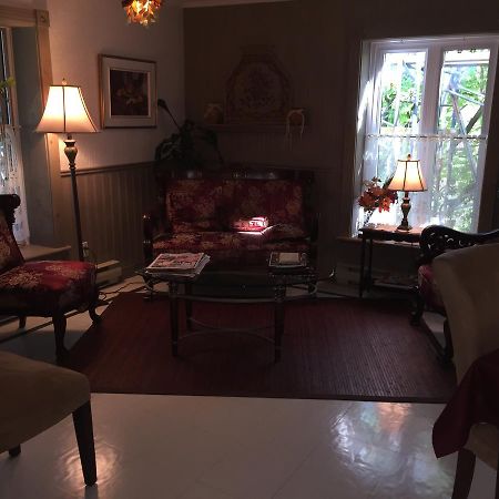 Auberge Petite Plaisance Ла-Мальбе Экстерьер фото